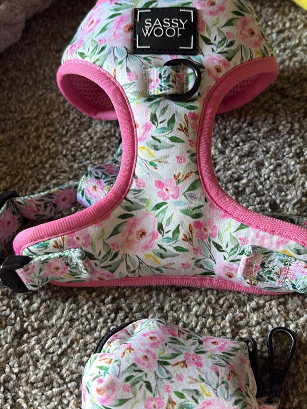 Sassy Woof Pink Floral No-Pull Dog Harness